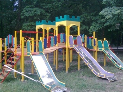 Дитячі ігрові комплекси для вулиці