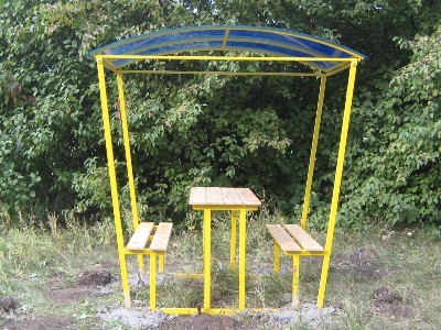 Тіньові навіси й альтанки